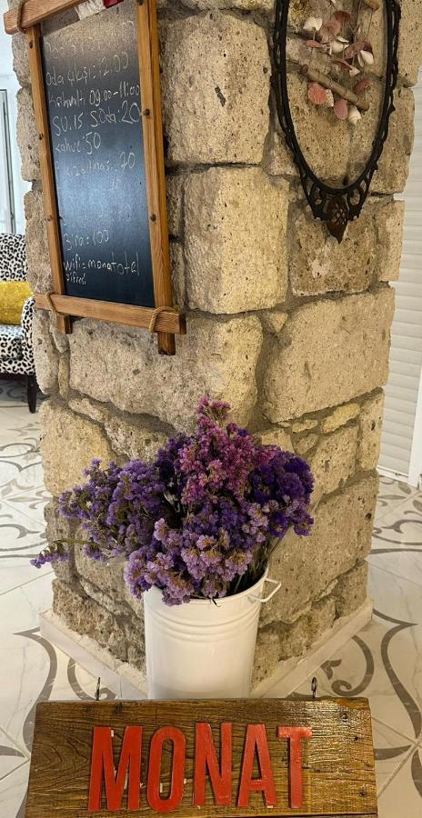Monat Otel Hacimemis Алачати Экстерьер фото